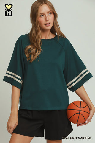 LUXEKNIT Contrast Stripe Raglan Sleeve Top