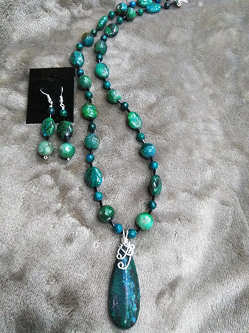 Chrysocolla Pendant Necklace Set