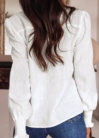 🖤 Elegant Niche: French Floral Embroidered Blouse