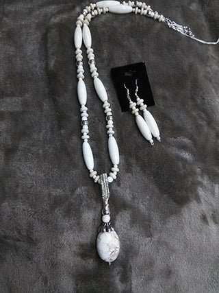 Long Bead Pendant Necklace Set